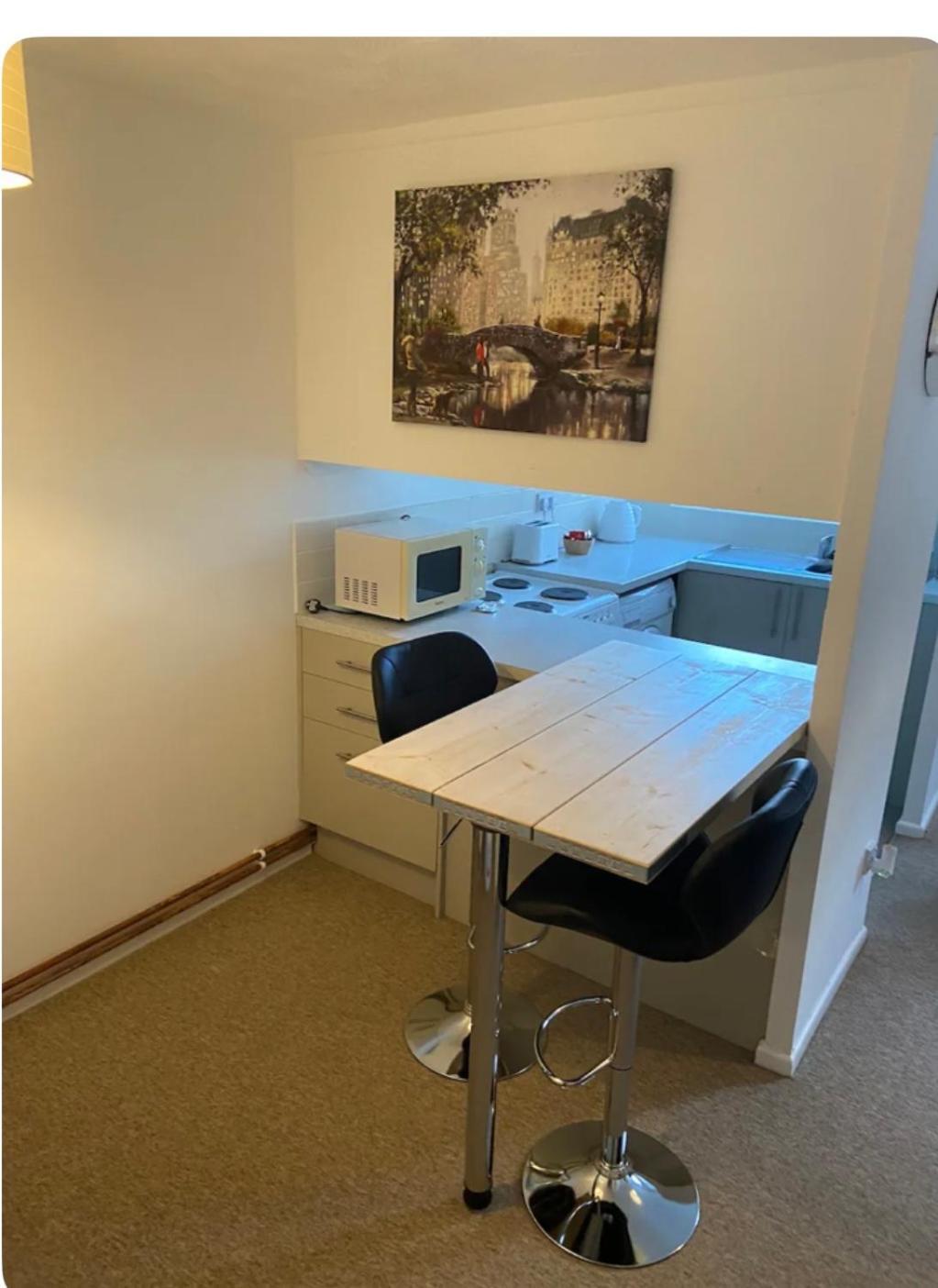 One Bedroom Ground Floor Flat Central Chichester Dış mekan fotoğraf